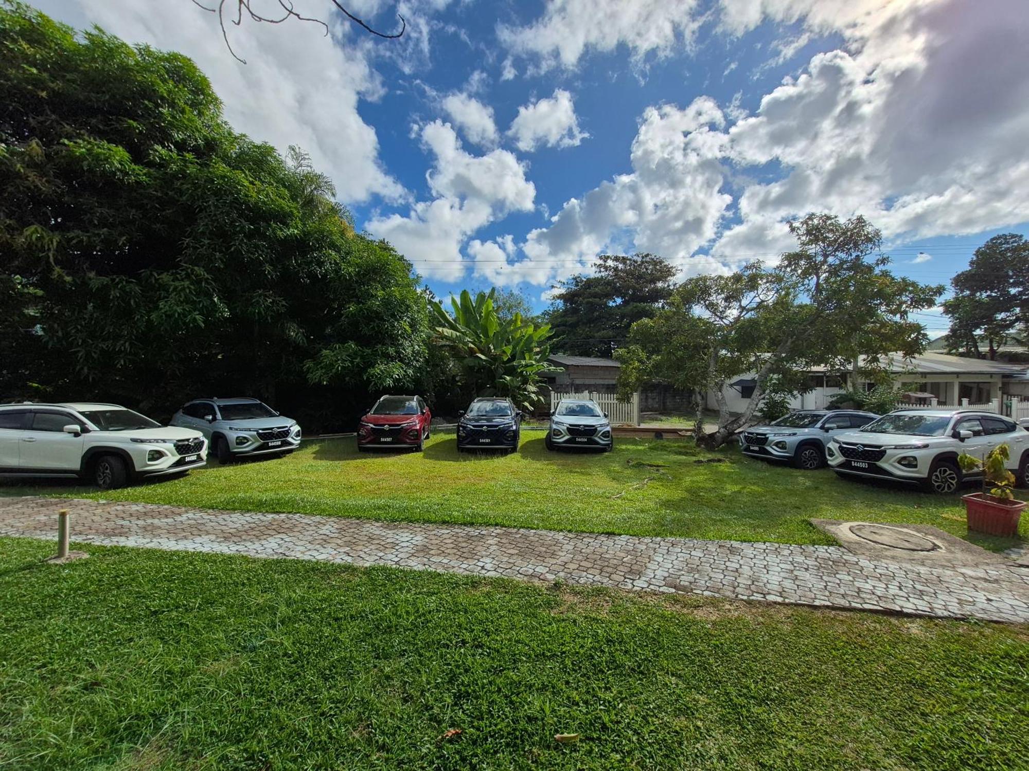 Eden Island Luxury Apartment - White Sand Esterno foto